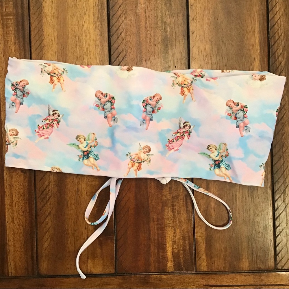 E562 EUC Zaful Pink & Blue Angel Bikini Top
